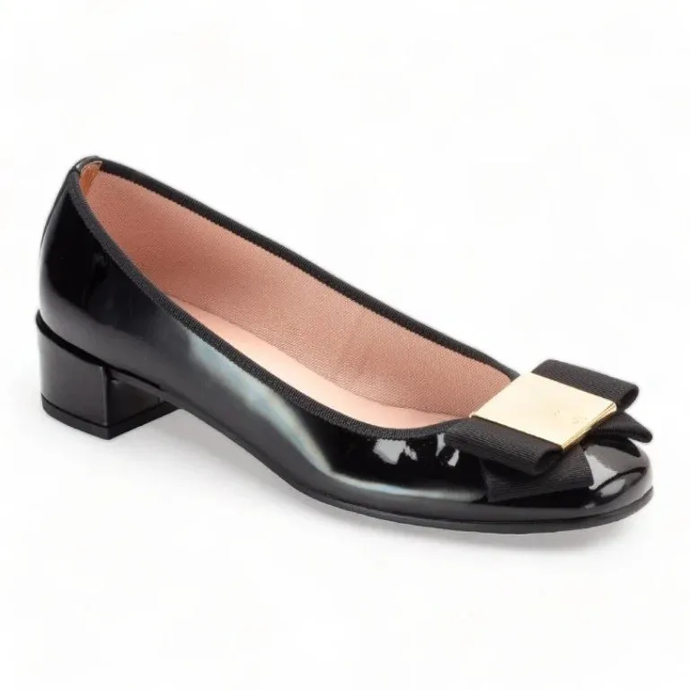 48760 - Black Patent Leather Flats for Teen/Women by Pretty Ballerinas