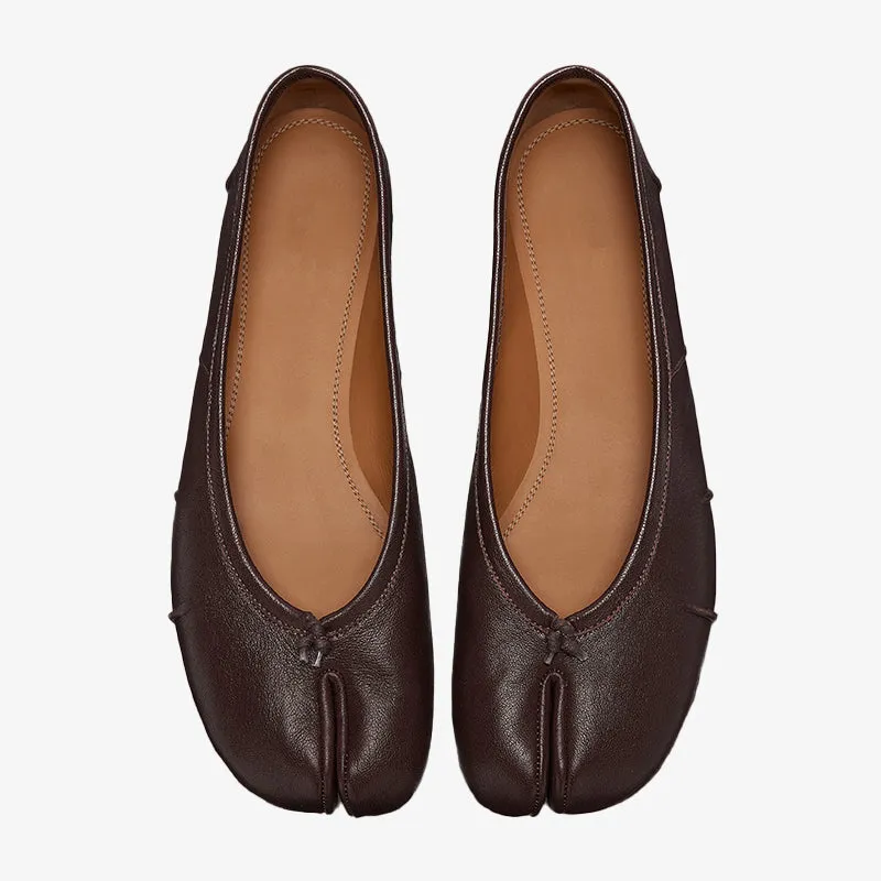 Elegant Split-Toe Ballet Flats in Tan Leather